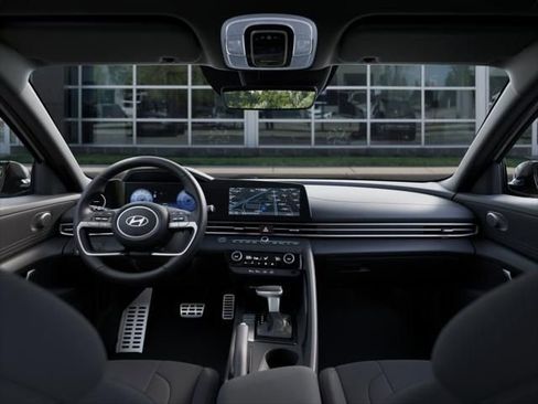 New 2025 Hyundai Elantra SEL FWD image 11