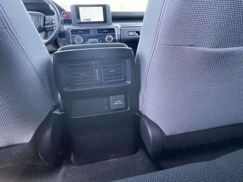 Used 2025 Toyota 4Runner TRD Off-Road image 16