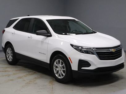 Used 2024 Chevrolet Equinox LS w/ LS Convenience Package