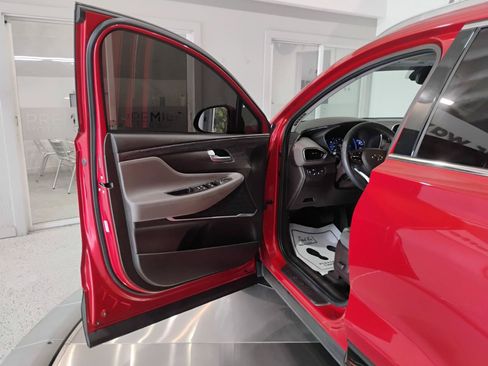 Used 2019 Hyundai Santa Fe SEL FWD image 43
