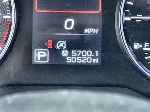 Used 2022 Subaru Outback Premium image 22