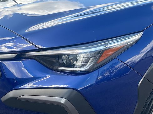 Certified 2025 Subaru Crosstrek 2.5i Limited w/ Popular Package #3A image 9