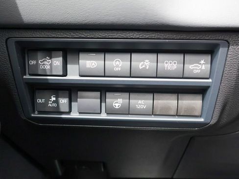 New 2026 Toyota Tundra Platinum AWD/4WD image 17