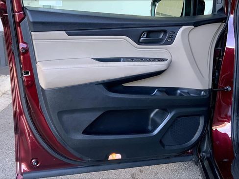 Used 2019 Honda Odyssey EX-L image 22