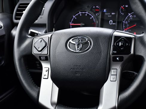 Used 2024 Toyota 4Runner SR5 AWD/4WD image 24