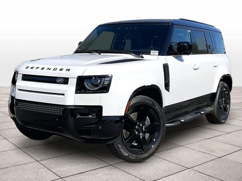 New 2026 Land Rover Defender 110 X-Dynamic SE image 1
