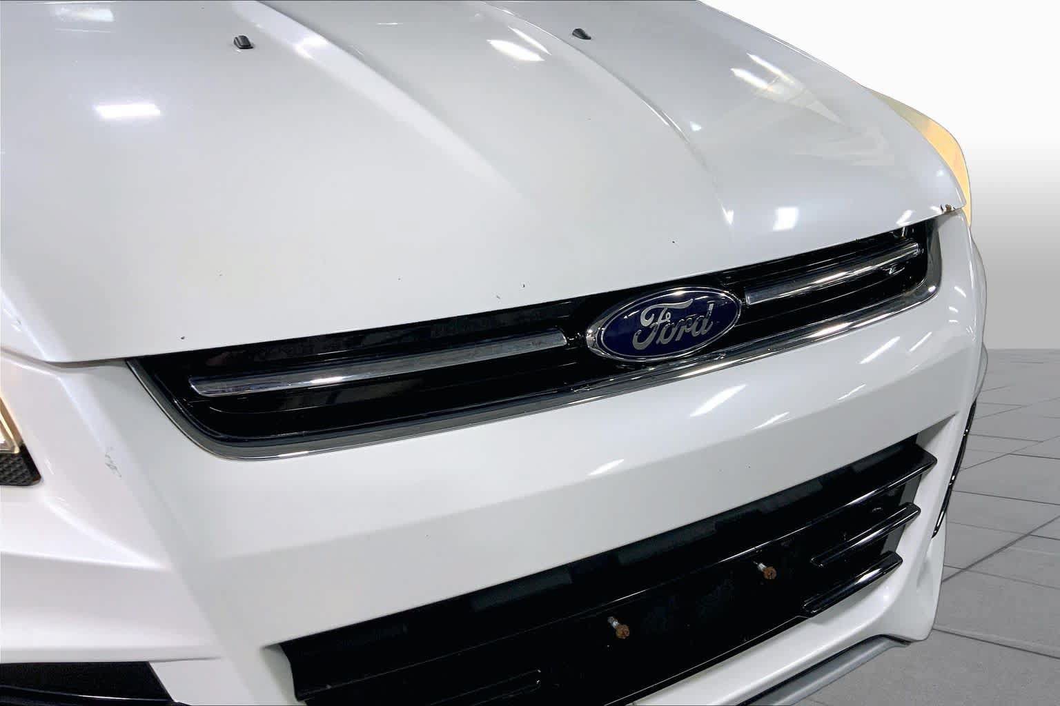 Used 2014 Ford Escape Titanium AWD/4WD image 30