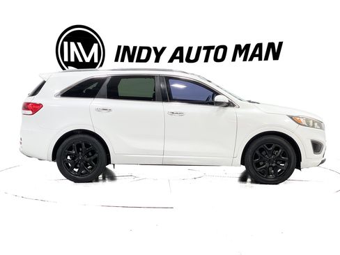Used 2016 Kia Sorento FWD image 3