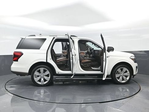Certified 2024 Ford Expedition King Ranch AWD/4WD image 27