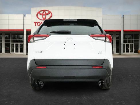 New 2025 Toyota RAV4 LE image 17