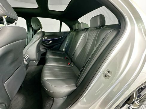 Used 2020 Mercedes-Benz E 350 Sedan image 25