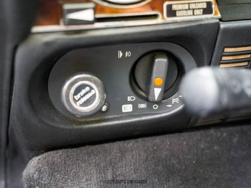 Used 1986 Mercedes-Benz 560 SL image 50