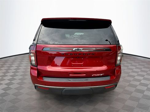 Used 2021 Chevrolet Suburban RST image 7