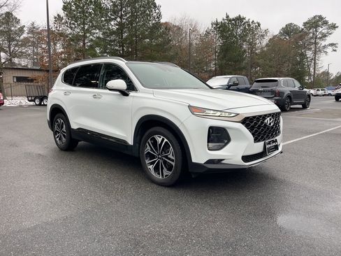 Used 2020 Hyundai Santa Fe Limited image 4