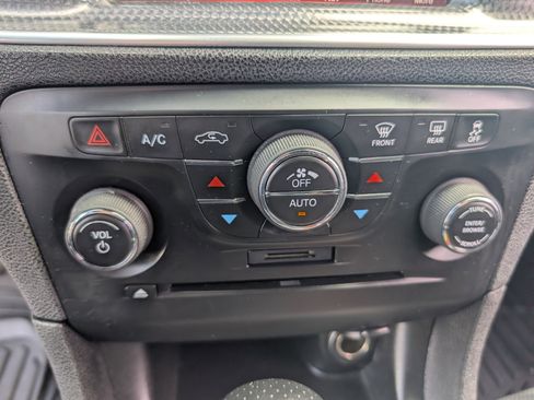 Used 2012 Dodge Charger SRT8 w/ Driver Confidence Group RWD image 18