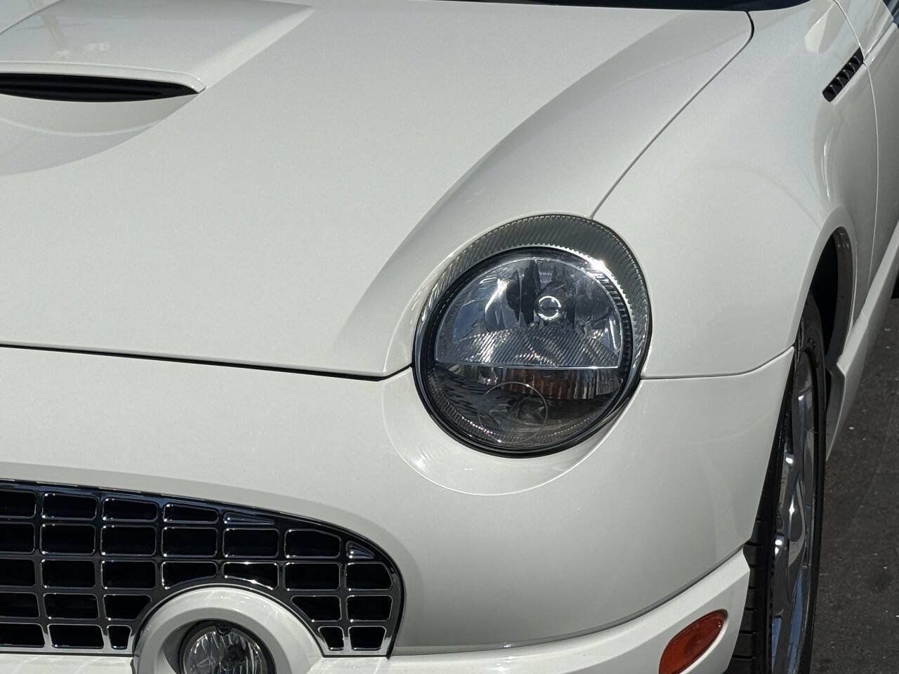 Used 2002 Ford Thunderbird RWD image 16