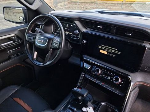 Certified 2023 GMC Sierra 1500 AT4 w/ AT4 Premium Package image 18