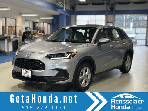 Used 2025 Honda HR-V LX image 1