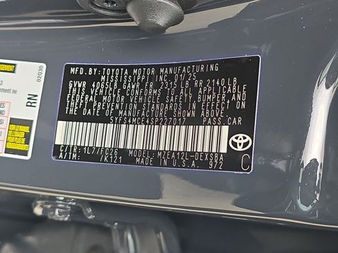 Used 2025 Toyota Corolla SE image 41