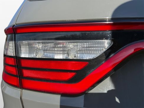 Used 2021 Dodge Durango GT image 21
