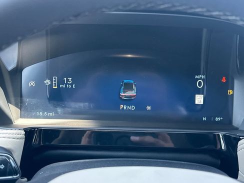 New 2025 Lincoln Corsair Premiere w/ Equipment Group 101A image 26