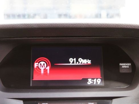 Used 2020 Acura ILX w/ Premium Package image 14