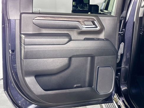 Used 2024 Chevrolet Silverado 3500 LTZ w/ LTZ Premium Package image 20