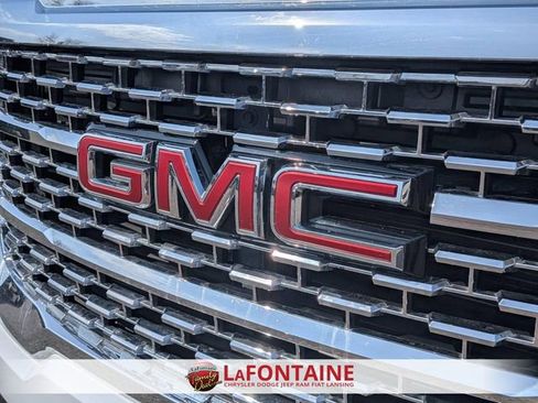 Used 2020 GMC Acadia Denali w/ LPO, Floor Liner Package image 9