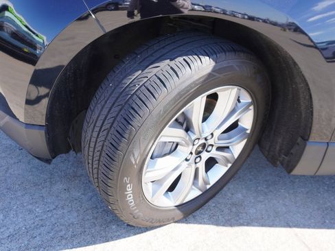 Certified 2023 Ford Edge Titanium image 30