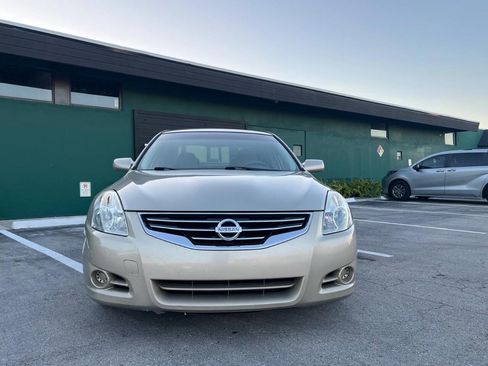 Used 2010 Nissan Altima 2.5 S w/ Convenience Pkg FWD image 7