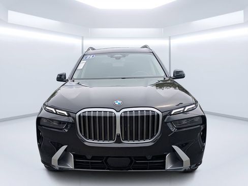 Used 2025 BMW X7 xDrive40i AWD/4WD image 7