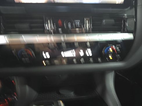 New 2026 Nissan Pathfinder SL image 24