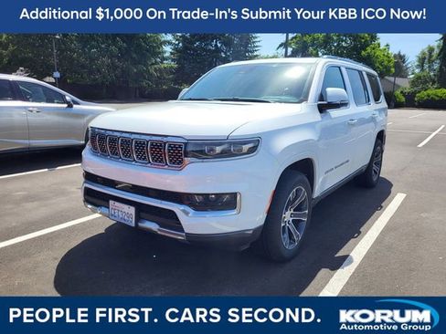 Used 2022 Jeep Grand Wagoneer Series I w/ Flexible Seating Group AWD/4WD image 1