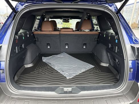 New 2026 Subaru Outback Touring AWD/4WD image 43