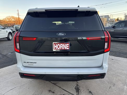 New 2025 Ford Expedition Platinum w/ Stealth Performance Package image 6