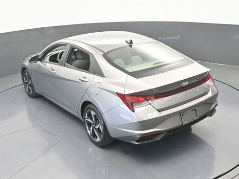 Used 2023 Hyundai Elantra SEL w/ Convenience Package image 50