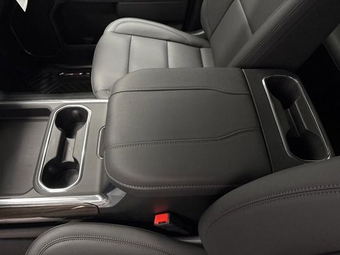 New 2026 Chevrolet Silverado 3500 LT image 18