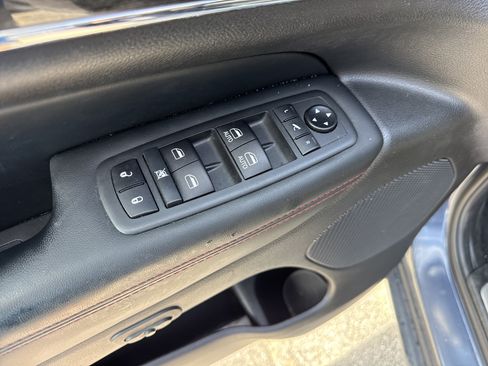 Used 2021 Jeep Grand Cherokee Trailhawk w/ Trailhawk Luxury Group AWD/4WD image 34