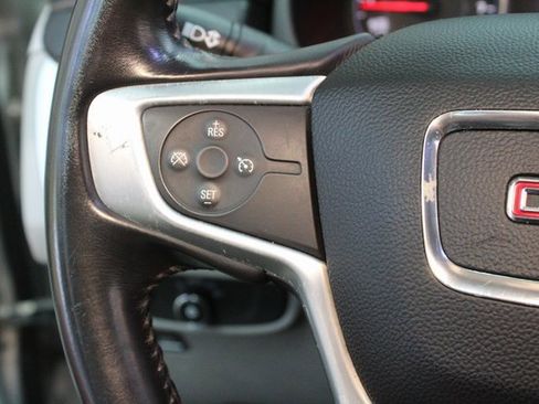 Used 2019 GMC Terrain SLE image 17