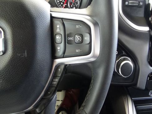 Certified 2025 RAM 1500 Big Horn AWD/4WD image 24