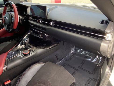 Certified 2022 Toyota Supra 3.0 image 15