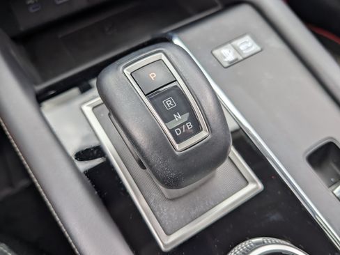 Used 2024 Mitsubishi Outlander Ralliart AWD/4WD image 33
