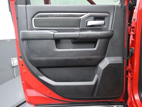 Used 2024 RAM 2500 Big Horn w/ Safety Group image 14