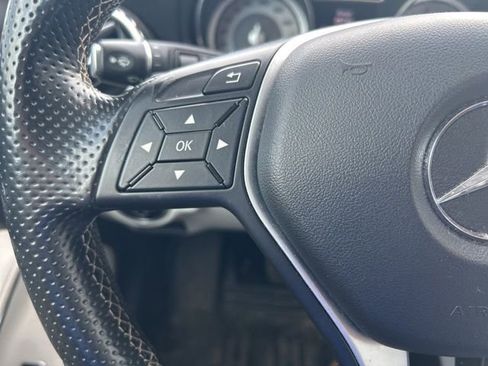 Used 2015 Mercedes-Benz GLA 250 4MATIC image 16