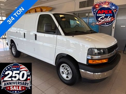 Used 2021 Chevrolet Express 2500 w/ Driver Convenience Package RWD image 1