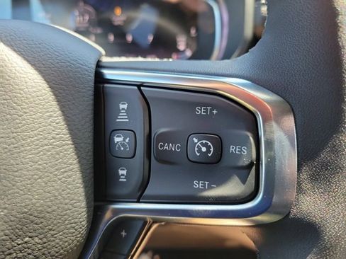 New 2026 RAM 1500 Laramie AWD/4WD image 18