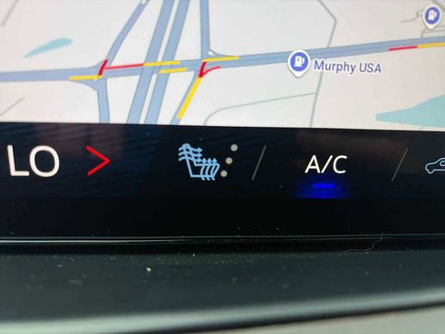 Used 2025 Chevrolet Tahoe LT w/ Comfort Package image 24