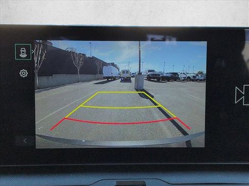 Used 2025 Kia K4 LXS image 13