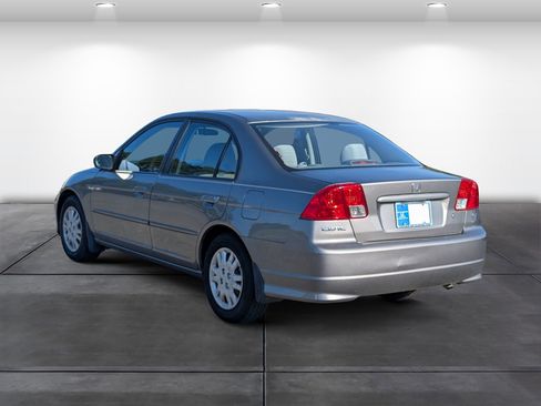 Used 2005 Honda Civic LX image 3
