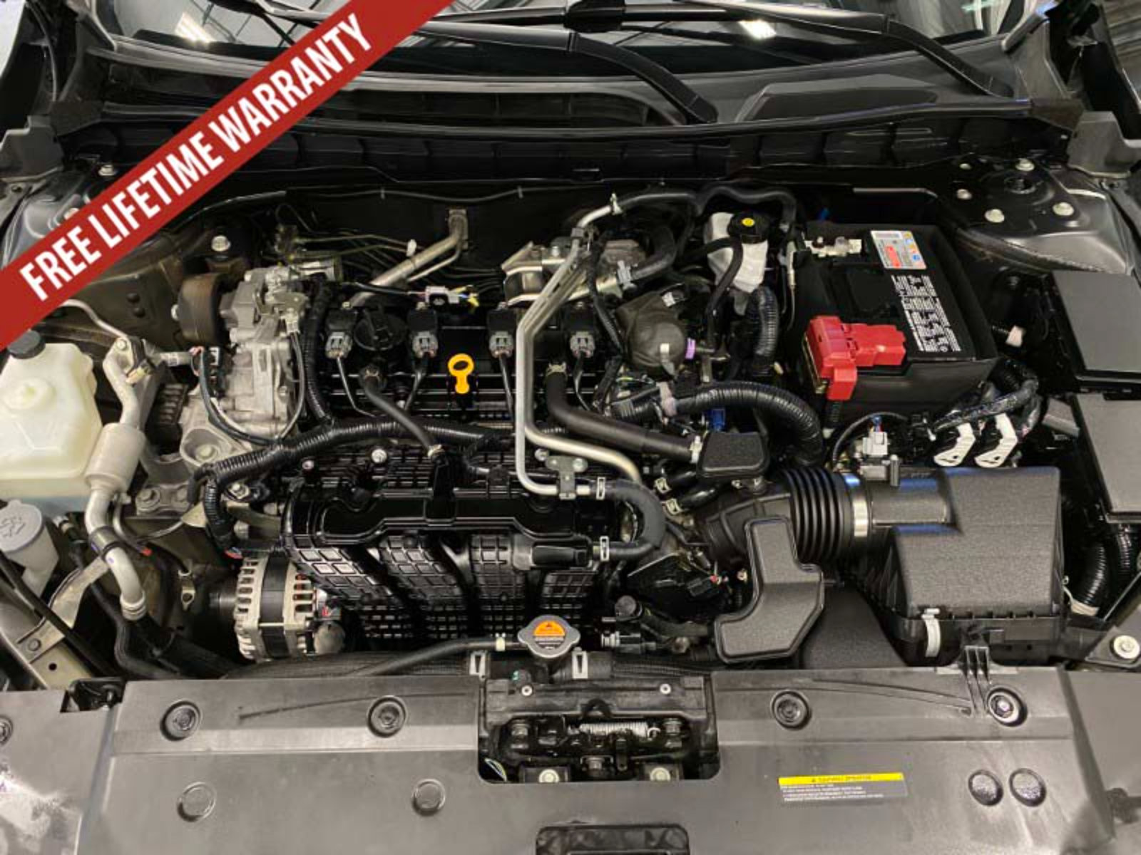 Used 2025 Nissan Altima 2.5 SV FWD image 21
